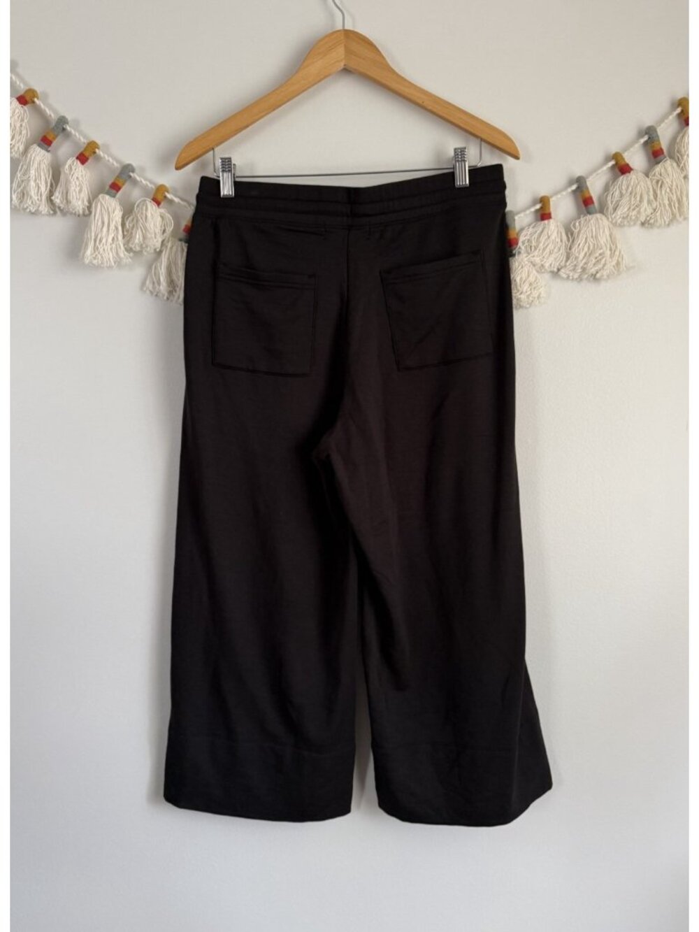 Quince Supersoft Fleece Cropped Wide Leg Pants Black Loungewear Relaxed NWT M - Picture 2 of 9